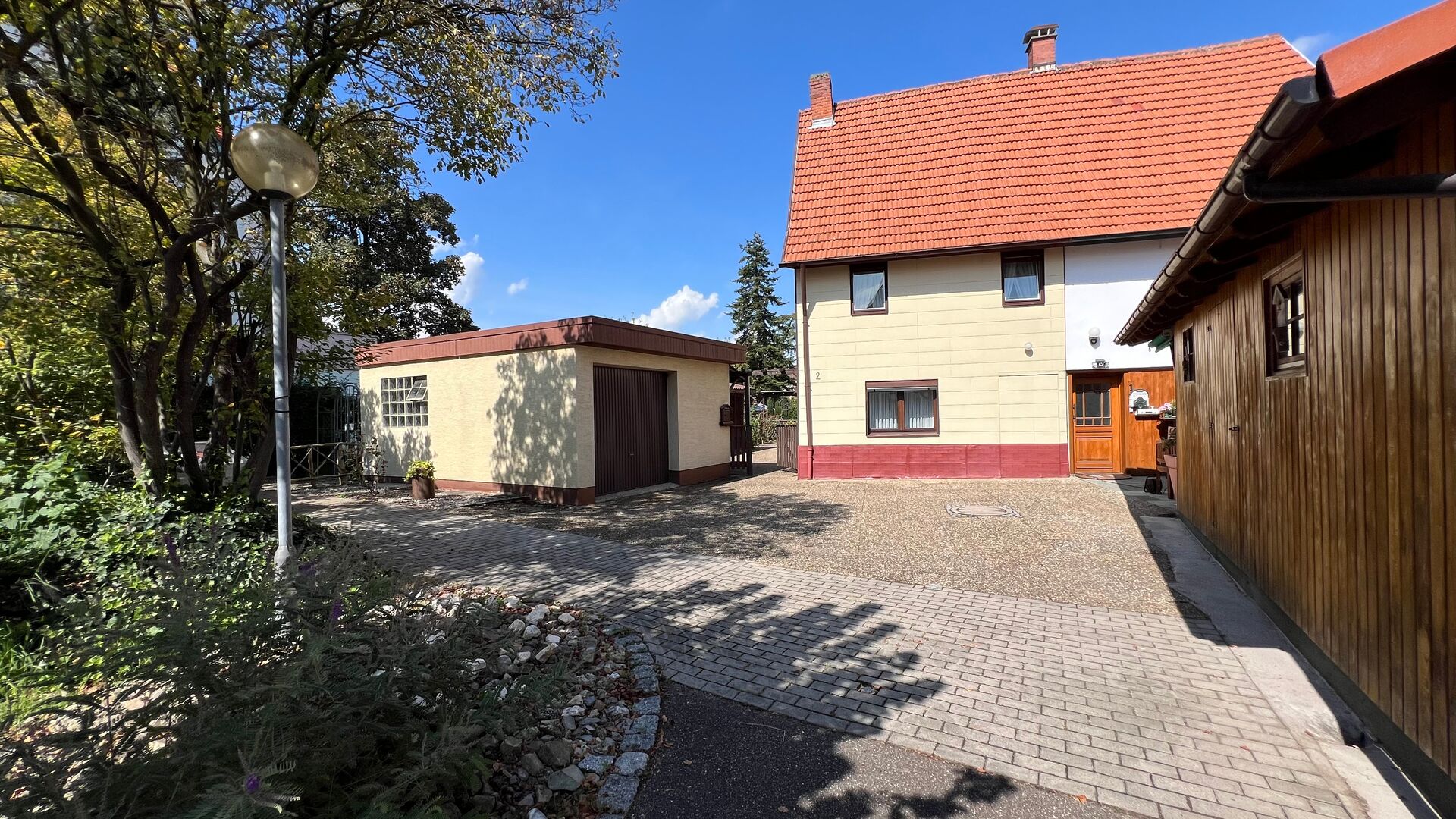 Einfamilienhaus in einer ruhigen Wohngegend sowie zentraler Lage von Hemsbach in Hemsbach